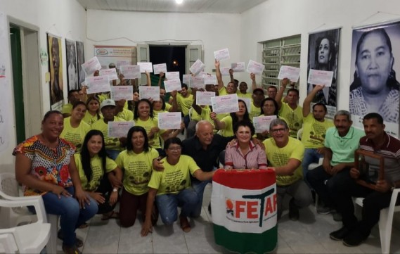 Lideranças sindicais participam de formação em assentamento de Rio Formoso