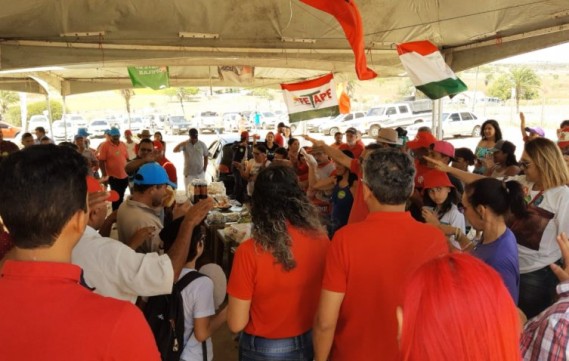 Ato político e cultural em Caetés marcou os 74 anos do presidente Lula