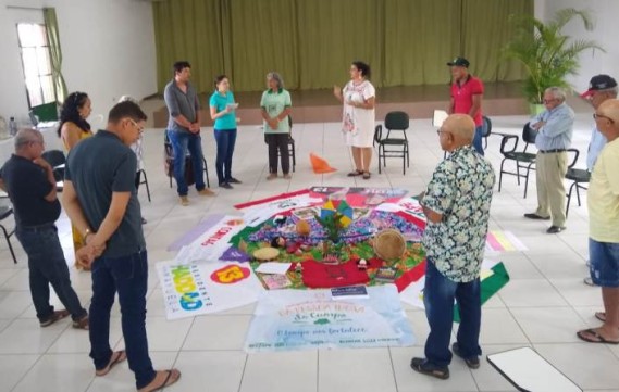 Idosas e idosos do campo participam de curso sobre formação política em Carpina